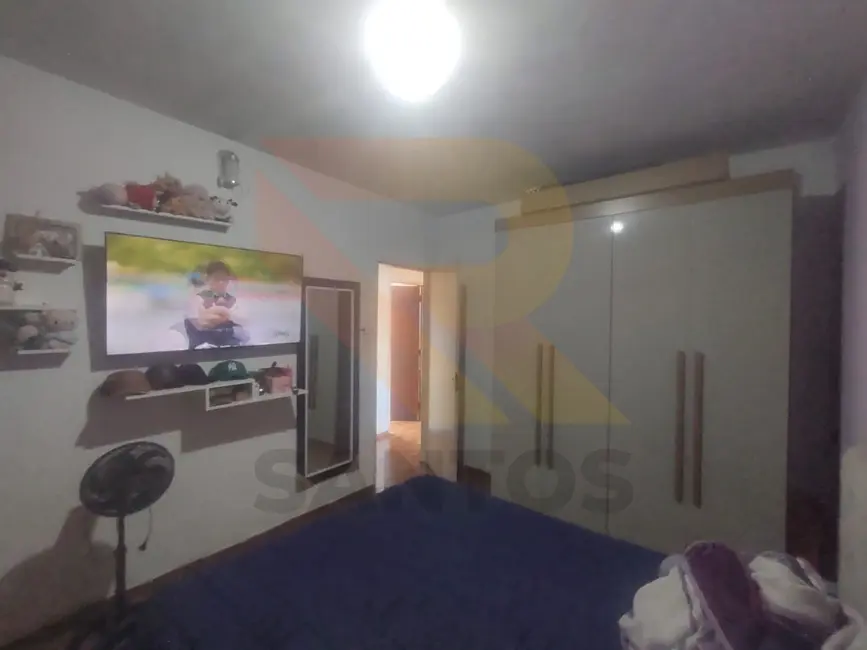 Foto 6 de Casa com 2 quartos à venda, 280m2 em Arujamérica, Aruja - SP