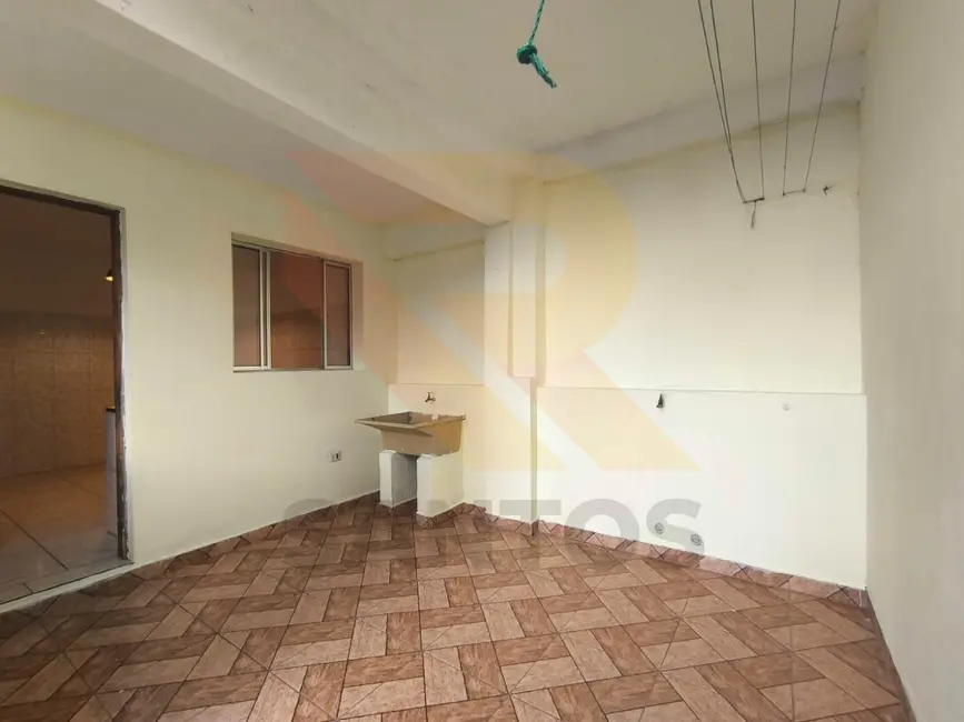 Foto 4 de Casa com 2 quartos à venda, 312m2 em Jardim Álamo, Guarulhos - SP