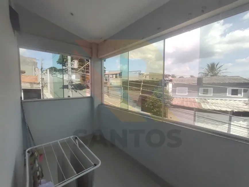 Foto 2 de Casa com 3 quartos à venda, 180m2 em Parque Rodrigo Barreto, Aruja - SP