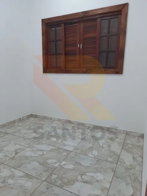 Foto 9 de Chácara com 3 quartos à venda, 100m2 em Parque Rodrigo Barreto, Aruja - SP