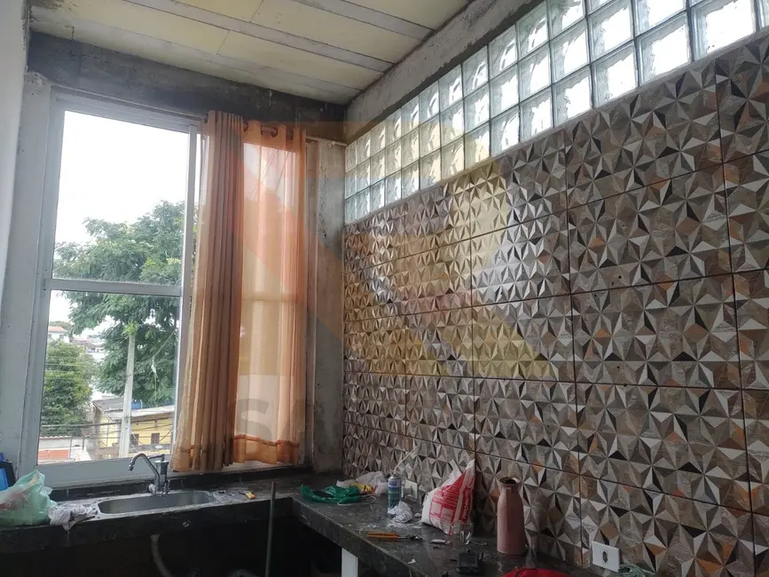 Foto 1 de Casa com 4 quartos à venda em Parque Rodrigo Barreto, Aruja - SP