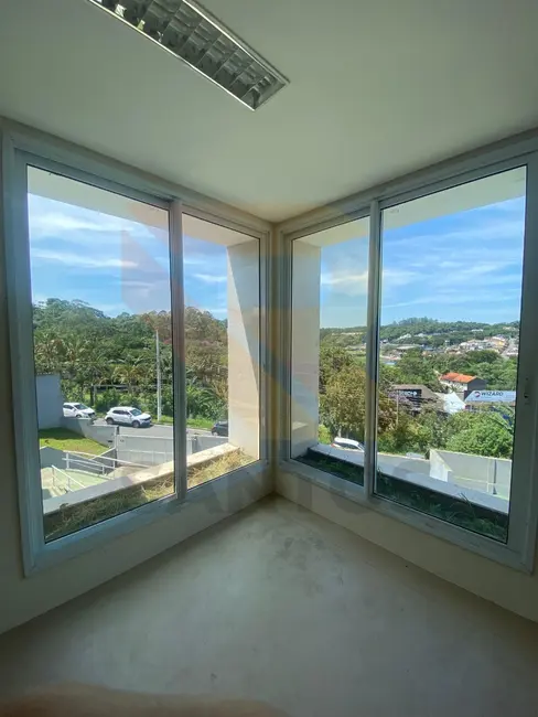 Foto 1 de Sala Comercial para alugar, 724m2 em Nossa Senhora do Carmo, Aruja - SP