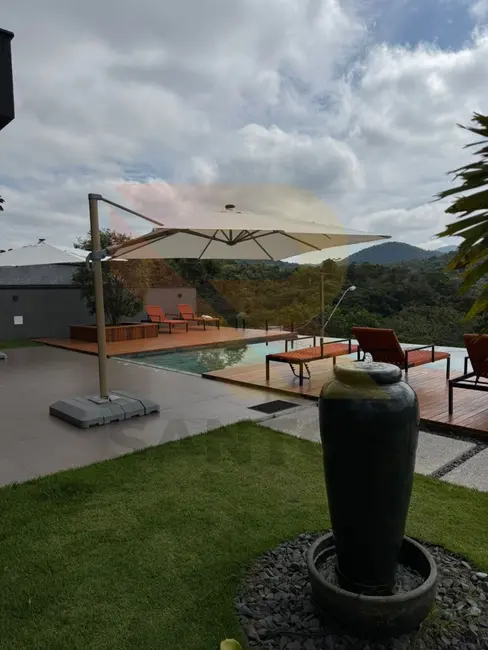 Foto 4 de Casa de Condomínio com 5 quartos à venda, 375m2 em  - SP