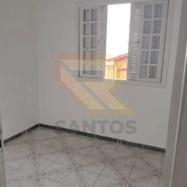 Foto 8 de Casa com 2 quartos para alugar, 50m2 em Jardim Real, Aruja - SP