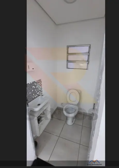 Foto 3 de Sala Comercial à venda, 250m2 em Arujá Center Ville, Aruja - SP