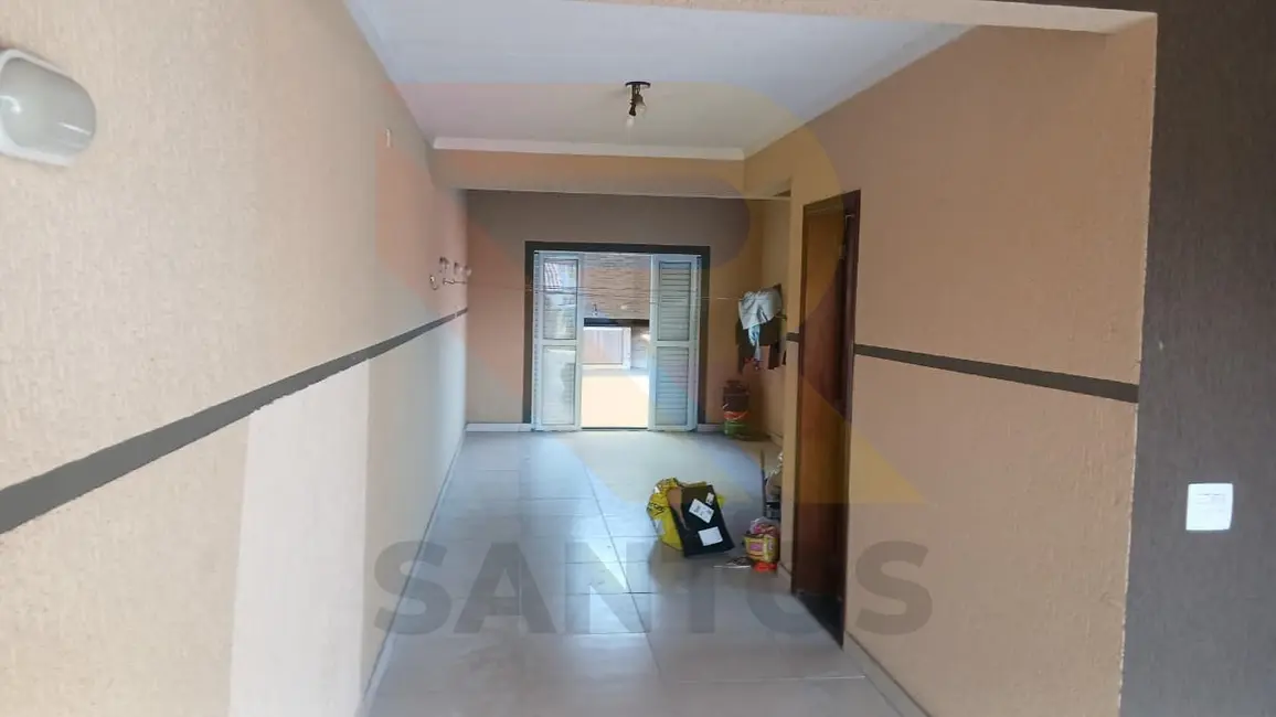 Foto 3 de Casa com 3 quartos para alugar, 150m2 em Parque Rodrigo Barreto, Aruja - SP