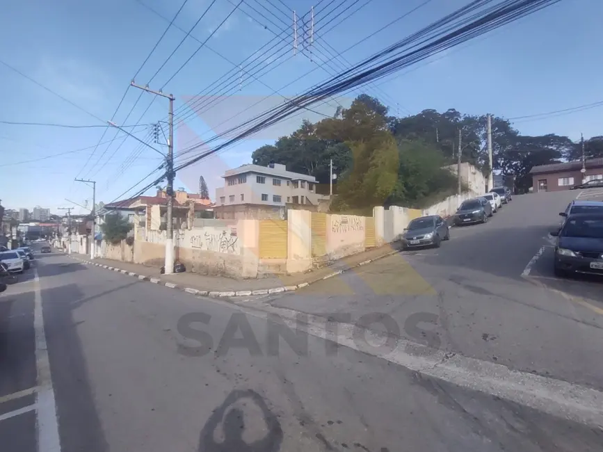 Terreno / Lote à venda, 700m2 em Jardim Vitória, Aruja - SP - imagem 2 Foto 2 de Terreno / Lote à venda, 700m2 em Jardim Vitória, Aruja - SP