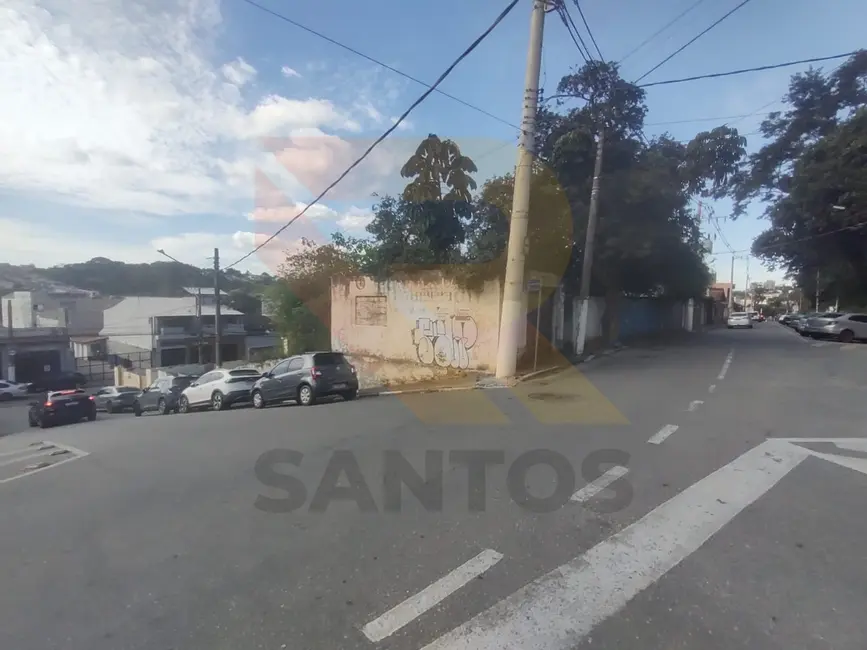 Terreno / Lote à venda, 700m2 em Jardim Vitória, Aruja - SP - imagem 5 Foto 5 de Terreno / Lote à venda, 700m2 em Jardim Vitória, Aruja - SP