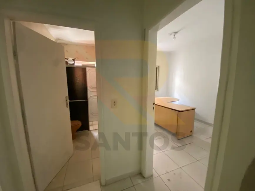 Foto 3 de Sala Comercial à venda, 500m2 em Jardim Rincão, Aruja - SP