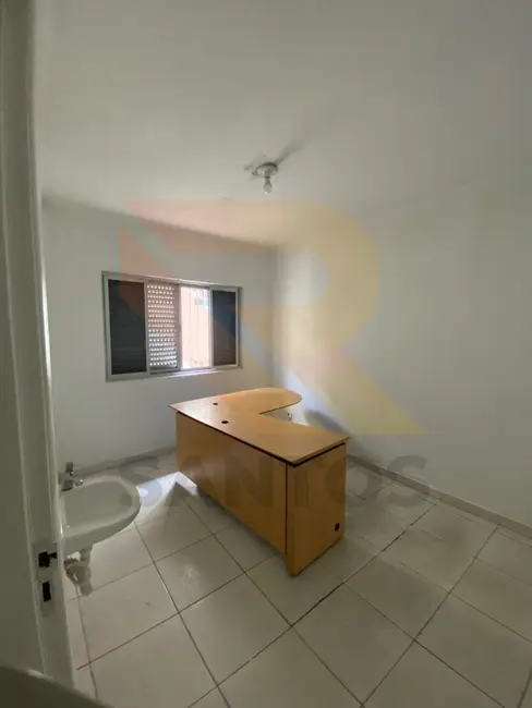 Foto 1 de Sala Comercial à venda, 500m2 em Jardim Rincão, Aruja - SP