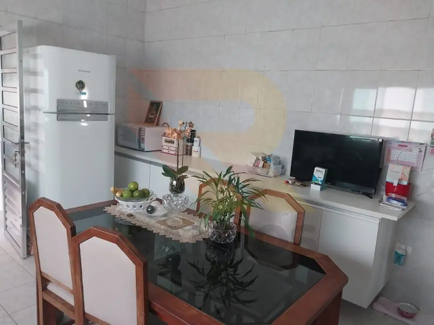 Casa com 4 quartos à venda, 412m2 em Jardim Fazenda Rincão, Aruja - SP - imagem 2 Foto 2 de Casa com 4 quartos à venda, 412m2 em Jardim Fazenda Rincão, Aruja - SP