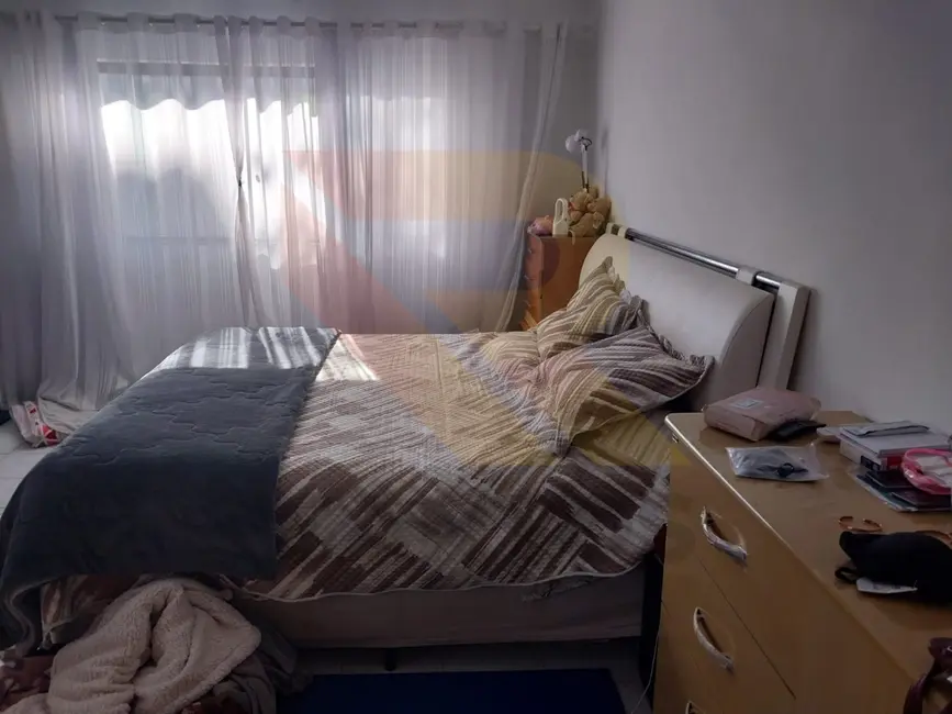 Casa com 4 quartos à venda, 412m2 em Jardim Fazenda Rincão, Aruja - SP - imagem 3 Foto 3 de Casa com 4 quartos à venda, 412m2 em Jardim Fazenda Rincão, Aruja - SP