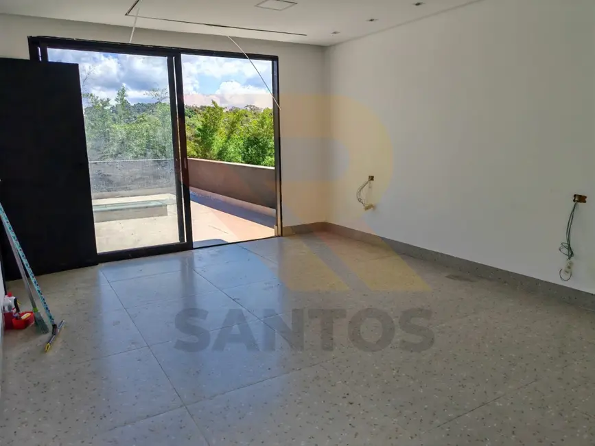 Casa de Condomínio com 4 quartos à venda, 250m2 em Arujázinho IV, Aruja - SP - imagem 7 Foto 7 de Casa de Condomínio com 4 quartos à venda, 250m2 em Arujázinho IV, Aruja - SP