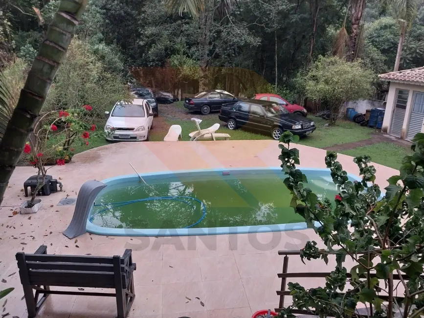 Foto 8 de Chácara com 3 quartos à venda, 2200m2 em Jardim das Cerejeiras, Aruja - SP