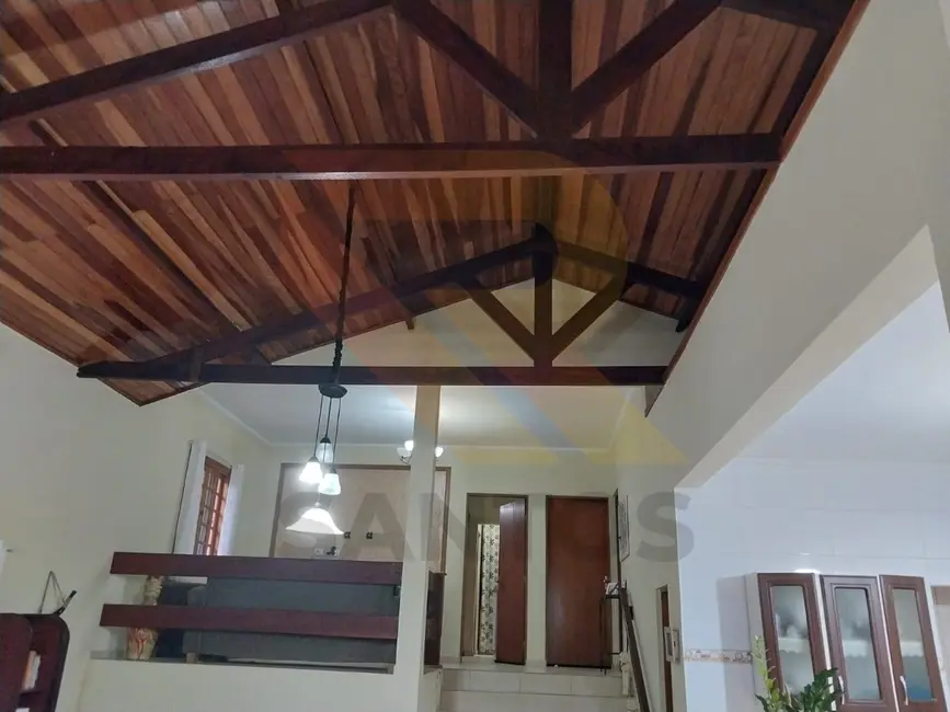 Foto 7 de Chácara com 3 quartos à venda, 2200m2 em Jardim das Cerejeiras, Aruja - SP