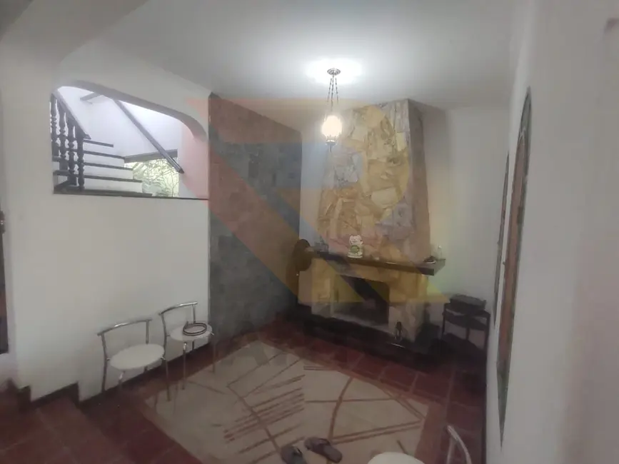 Sala Comercial com 3 quartos à venda, 300m2 em Jardim Rincão, Aruja - SP - imagem 7 Foto 7 de Sala Comercial com 3 quartos à venda, 300m2 em Jardim Rincão, Aruja - SP