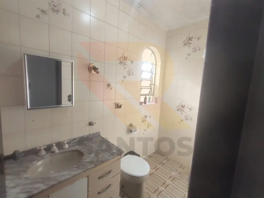 Sala Comercial com 3 quartos à venda, 300m2 em Jardim Rincão, Aruja - SP - imagem 5 Foto 5 de Sala Comercial com 3 quartos à venda, 300m2 em Jardim Rincão, Aruja - SP