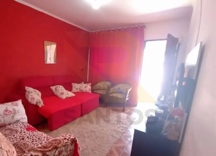 Casa com 3 quartos à venda, 174m2 em Parque Rodrigo Barreto, Aruja - SP - imagem 2 Foto 2 de Casa com 3 quartos à venda, 174m2 em Parque Rodrigo Barreto, Aruja - SP