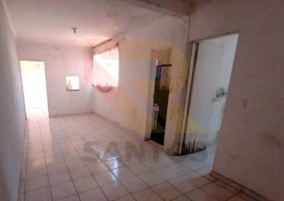 Casa com 3 quartos à venda, 174m2 em Parque Rodrigo Barreto, Aruja - SP - imagem 5 Foto 5 de Casa com 3 quartos à venda, 174m2 em Parque Rodrigo Barreto, Aruja - SP