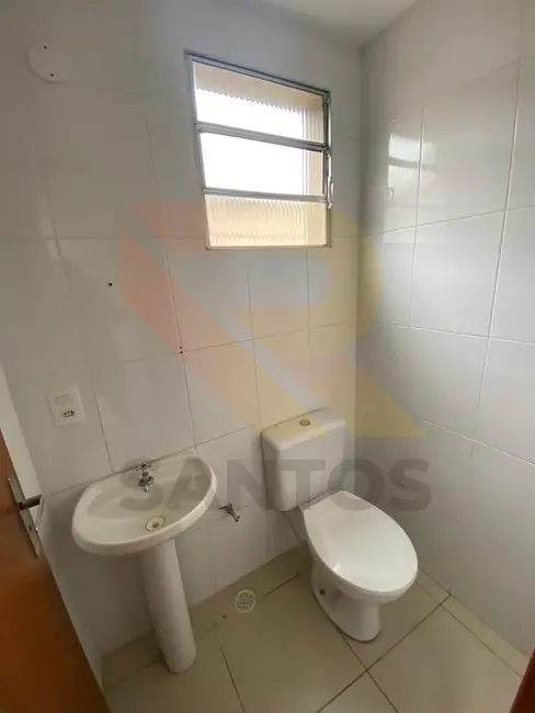 Sala Comercial para alugar, 80m2 em Jordanópolis, Aruja - SP - imagem 8 Foto 8 de Sala Comercial para alugar, 80m2 em Jordanópolis, Aruja - SP