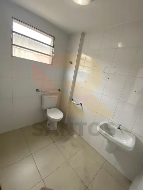 Sala Comercial para alugar, 80m2 em Jordanópolis, Aruja - SP - imagem 9 Foto 9 de Sala Comercial para alugar, 80m2 em Jordanópolis, Aruja - SP