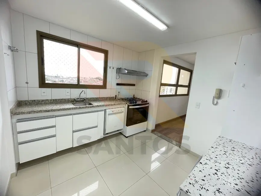 Apartamento com 2 quartos para alugar, 56m2 em Chácara São José, Aruja - SP - imagem 6 Foto 6 de Apartamento com 2 quartos para alugar, 56m2 em Chácara São José, Aruja - SP