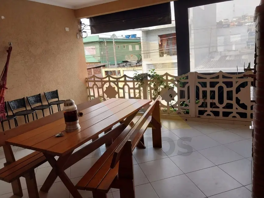 Foto 1 de Casa com 2 quartos à venda, 250m2 em Parque Rodrigo Barreto, Aruja - SP