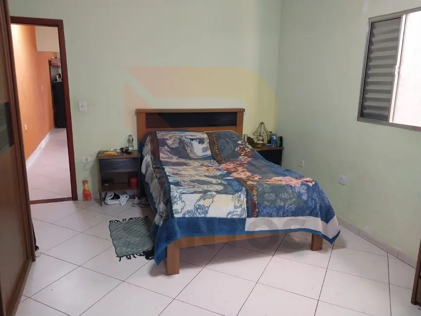 Foto 8 de Casa com 2 quartos à venda, 250m2 em Parque Rodrigo Barreto, Aruja - SP