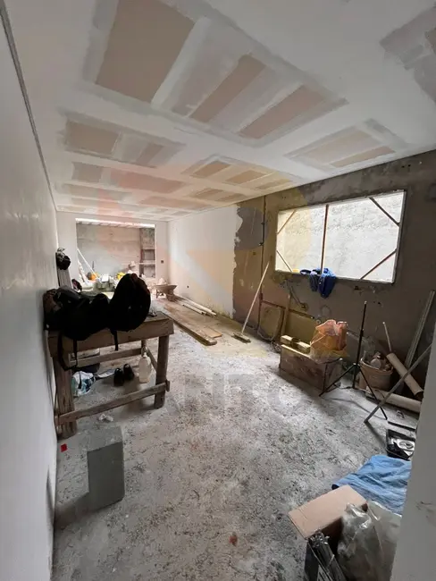 Foto 2 de Casa com 3 quartos à venda, 150m2 em Jordanópolis, Aruja - SP