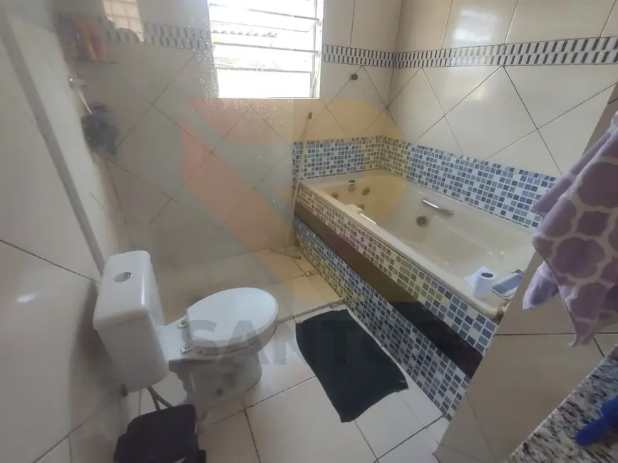 Foto 3 de Casa com 5 quartos à venda, 340m2 em Jordanópolis, Aruja - SP