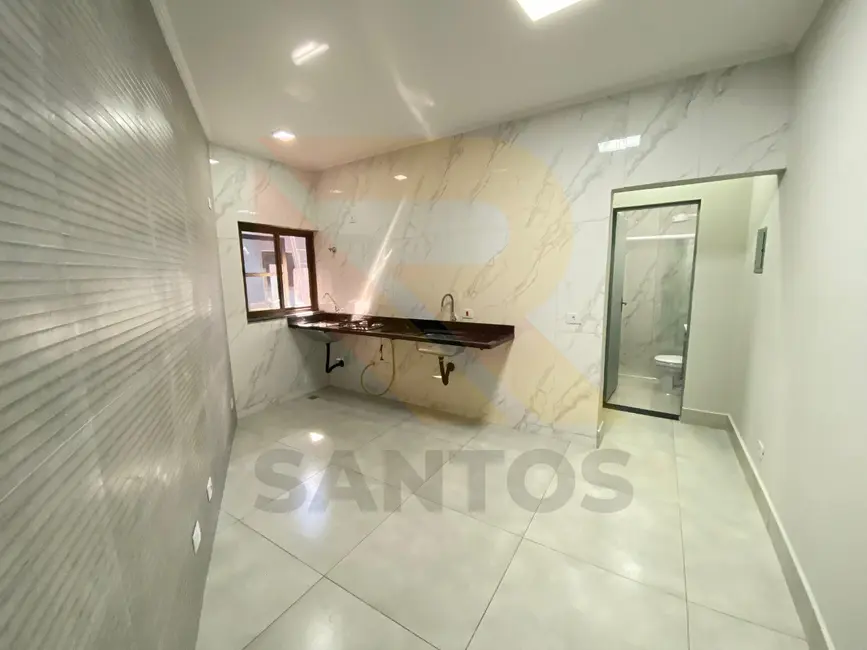 Apartamento com 1 quarto para alugar, 35m2 em Vila Pilar, Aruja - SP - imagem 1 Foto 1 de Apartamento com 1 quarto para alugar, 35m2 em Vila Pilar, Aruja - SP
