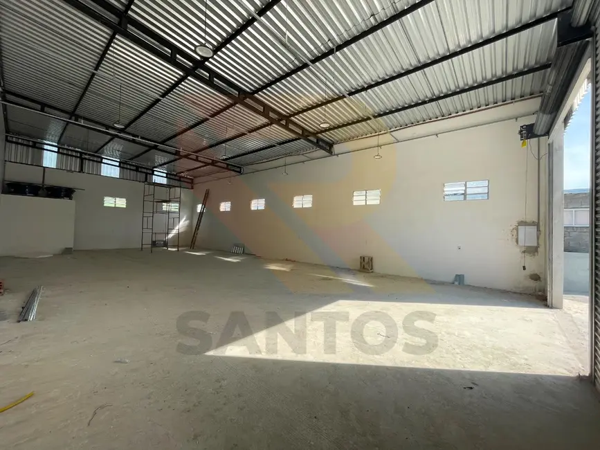 Sala Comercial para alugar, 400m2 em Chácara Bananal, Aruja - SP - imagem 3 Foto 3 de Sala Comercial para alugar, 400m2 em Chácara Bananal, Aruja - SP