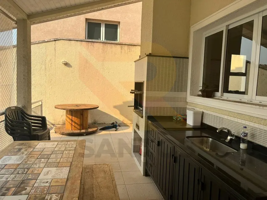 Foto 7 de Casa de Condomínio com 4 quartos à venda em Jardim Imperial Hills III, Aruja - SP