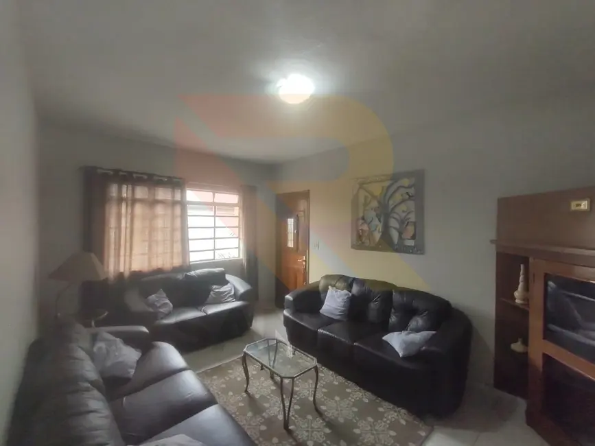 Foto 1 de Casa com 3 quartos à venda, 168m2 em Vila Riman, Aruja - SP