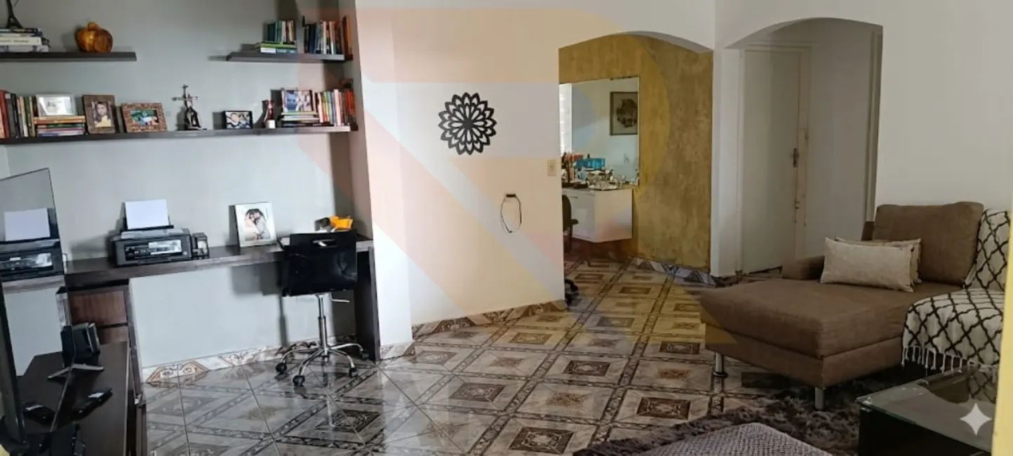 Foto 8 de Casa com 3 quartos à venda, 223m2 em Mirante do Arujá, Aruja - SP