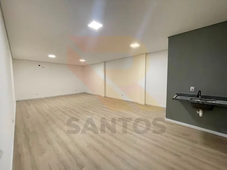 Sala Comercial para alugar, 40m2 em Jardim Rincão, Aruja - SP - imagem 4 Foto 4 de Sala Comercial para alugar, 40m2 em Jardim Rincão, Aruja - SP
