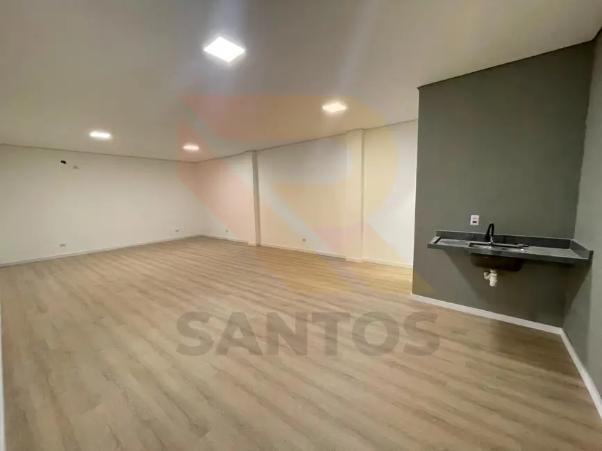 Sala Comercial para alugar, 40m2 em Jardim Rincão, Aruja - SP - imagem 3 Foto 3 de Sala Comercial para alugar, 40m2 em Jardim Rincão, Aruja - SP