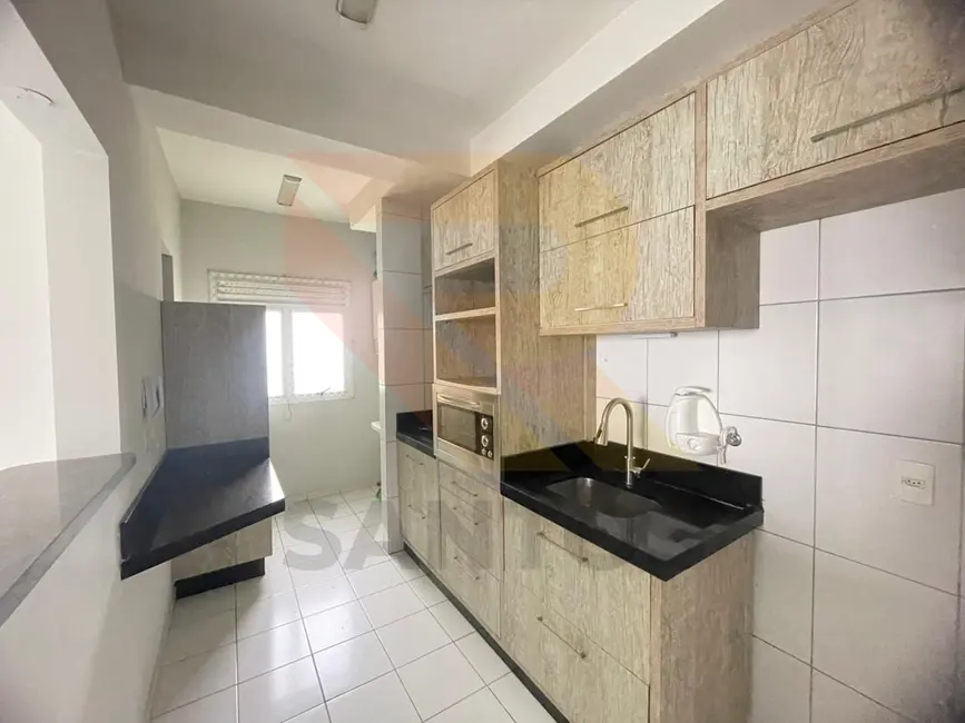 Apartamento com 3 quartos para alugar, 42m2 em Jordanópolis, Aruja - SP - imagem 8 Foto 8 de Apartamento com 3 quartos para alugar, 42m2 em Jordanópolis, Aruja - SP