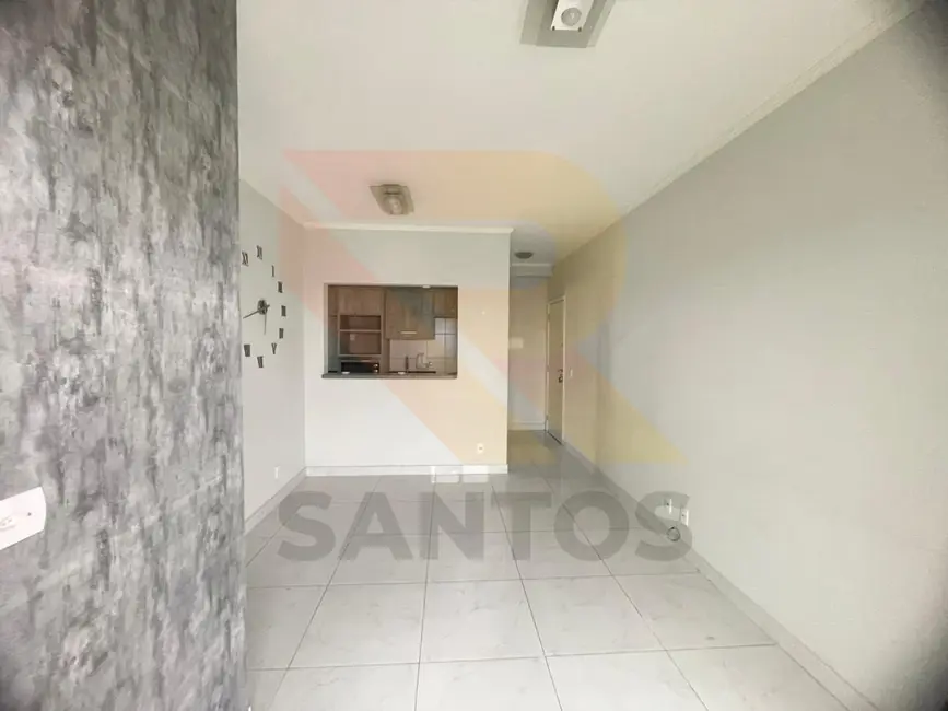 Apartamento com 3 quartos para alugar, 42m2 em Jordanópolis, Aruja - SP - imagem 4 Foto 4 de Apartamento com 3 quartos para alugar, 42m2 em Jordanópolis, Aruja - SP