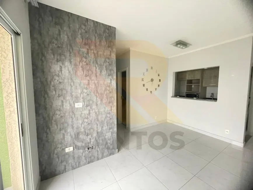 Apartamento com 3 quartos para alugar, 42m2 em Jordanópolis, Aruja - SP - imagem 2 Foto 2 de Apartamento com 3 quartos para alugar, 42m2 em Jordanópolis, Aruja - SP