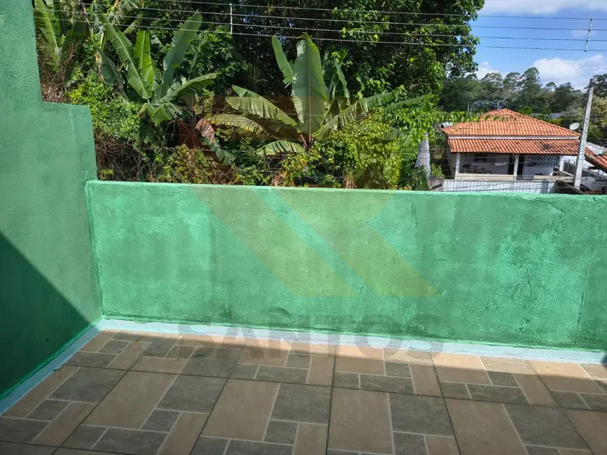 Casa com 4 quartos à venda, 130m2 em Sítio dos Fernandes, Aruja - SP - imagem 4 Foto 4 de Casa com 4 quartos à venda, 130m2 em Sítio dos Fernandes, Aruja - SP