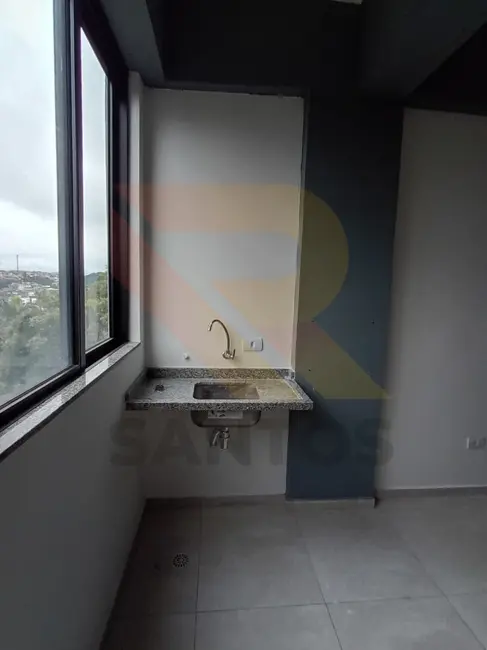 Sala Comercial para alugar, 42m2 em Jardim Ângelo, Aruja - SP - imagem 3 Foto 3 de Sala Comercial para alugar, 42m2 em Jardim Ângelo, Aruja - SP