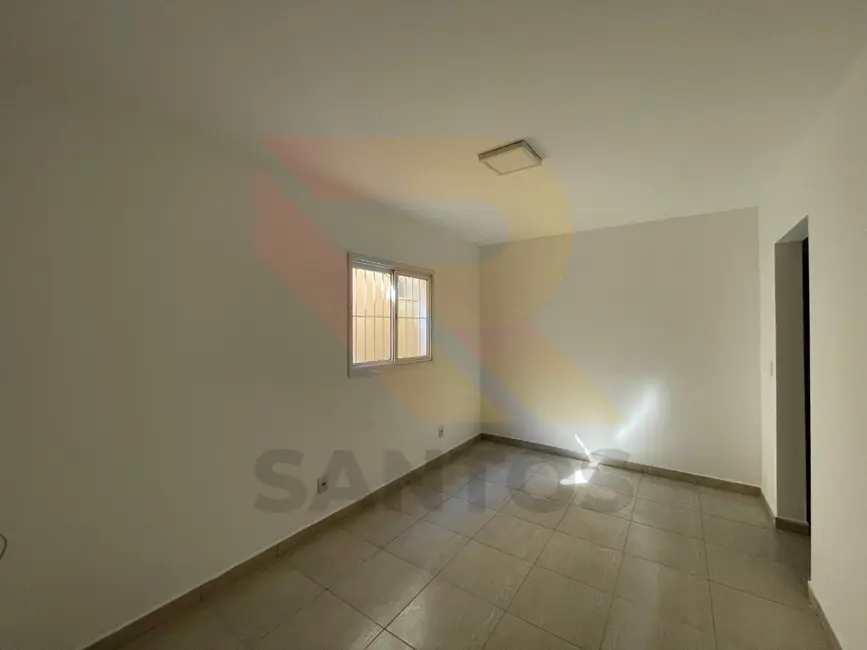 Apartamento com 2 quartos para alugar, 55m2 em Barbosas, Aruja - SP - imagem 1 Foto 1 de Apartamento com 2 quartos para alugar, 55m2 em Barbosas, Aruja - SP