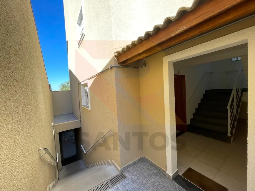Apartamento com 2 quartos para alugar, 55m2 em Barbosas, Aruja - SP - imagem 4 Foto 4 de Apartamento com 2 quartos para alugar, 55m2 em Barbosas, Aruja - SP