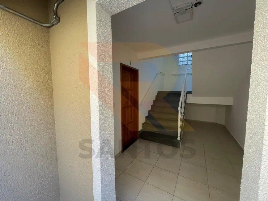 Apartamento com 2 quartos para alugar, 55m2 em Barbosas, Aruja - SP - imagem 7 Foto 7 de Apartamento com 2 quartos para alugar, 55m2 em Barbosas, Aruja - SP