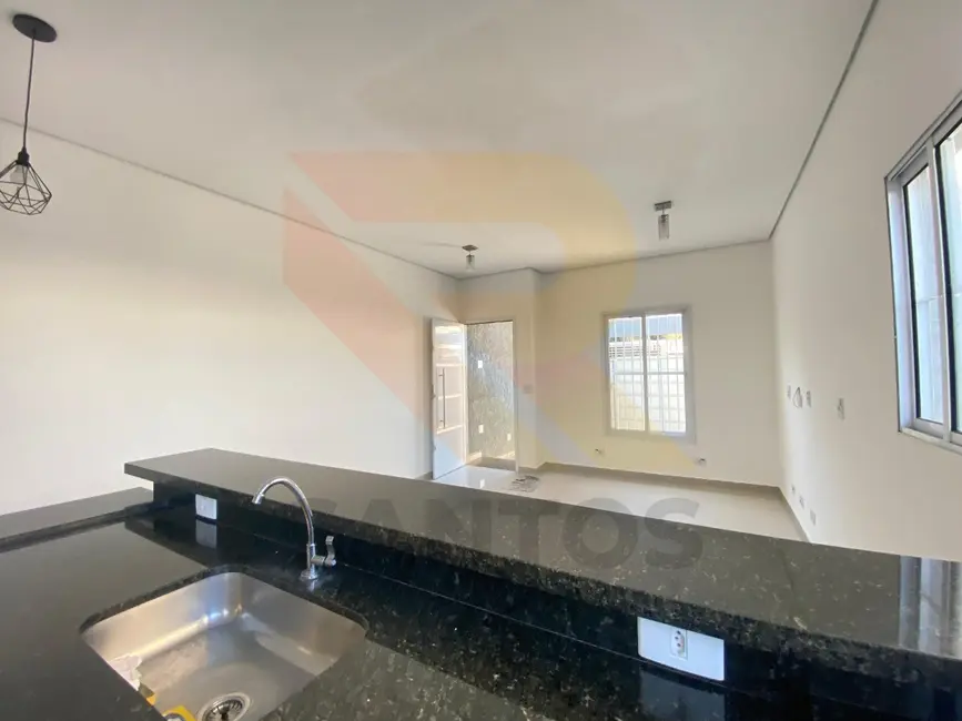 Casa com 3 quartos para alugar, 135m2 em Cidade Nova Arujá, Aruja - SP - imagem 5 Foto 5 de Casa com 3 quartos para alugar, 135m2 em Cidade Nova Arujá, Aruja - SP