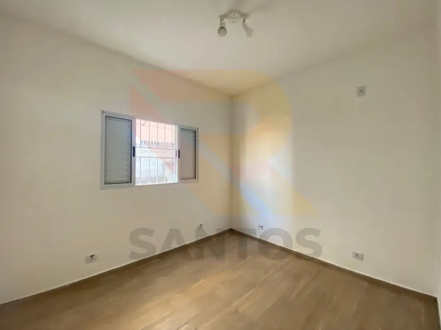Casa com 3 quartos para alugar, 135m2 em Cidade Nova Arujá, Aruja - SP - imagem 9 Foto 9 de Casa com 3 quartos para alugar, 135m2 em Cidade Nova Arujá, Aruja - SP