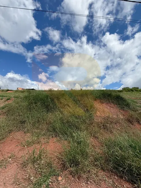 Foto 3 de Terreno / Lote à venda, 301m2 em Centro, Aruja - SP