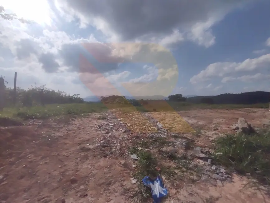 Foto 3 de Chácara com 2 quartos à venda, 4900m2 em Canjicas, Aruja - SP