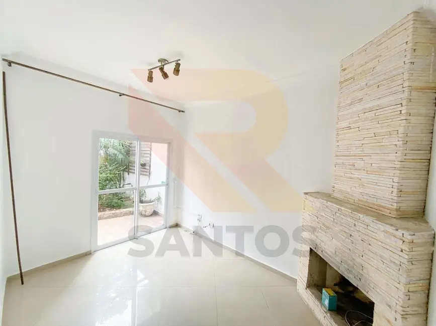 Casa com 4 quartos à venda, 348m2 em Vila Vitória, Mogi Das Cruzes - SP - imagem 3 Foto 3 de Casa com 4 quartos à venda, 348m2 em Vila Vitória, Mogi Das Cruzes - SP